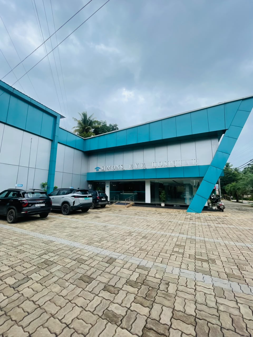 SIMONS EYE HOSPITAL, KUTTIADY - Photo 1